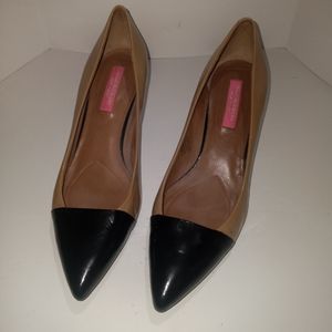 Issac Mizrahi Heels Beige/Black Classic Size 9.5 (Pre-Owned)